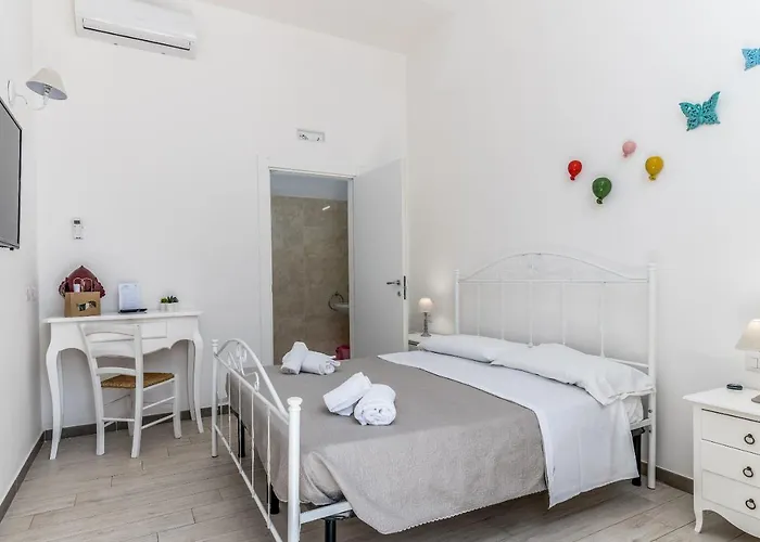 Hotel Reverse Torre Santa Sabina