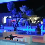 Reverse Hotell Torre Santa Sabina