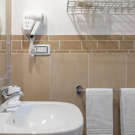 酒店 瑞福斯酒店 托雷桑塔萨宾娜