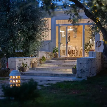 Reverse Torre Santa Sabina