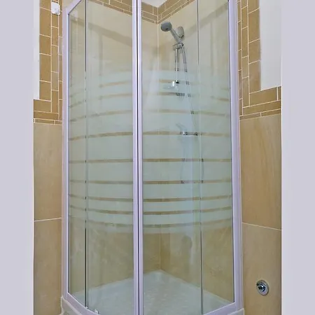 瑞福斯酒店 酒店 托雷桑塔萨宾娜